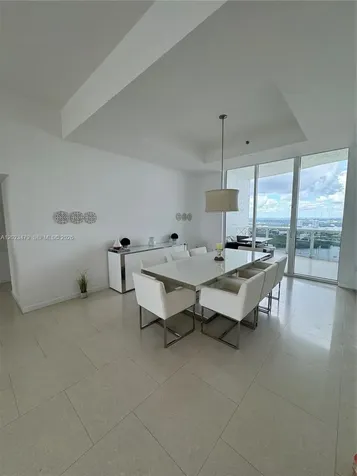 16001 Collins Avenue Sunny Isles Beach FL 33160