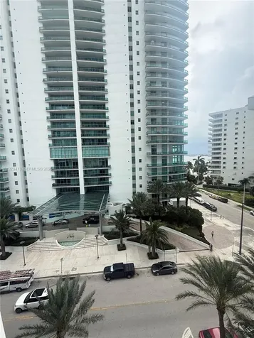 1300 Brickell Bay Drive Miami FL 33131