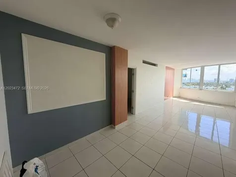 7441 Wayne Avenue Miami Beach FL 33141