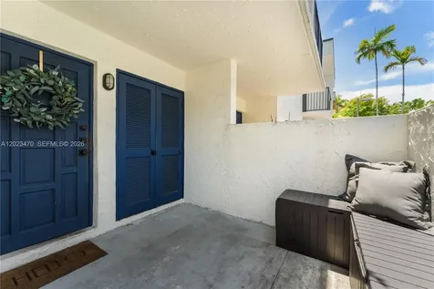 3214 W Trade Avenue Miami FL 33133