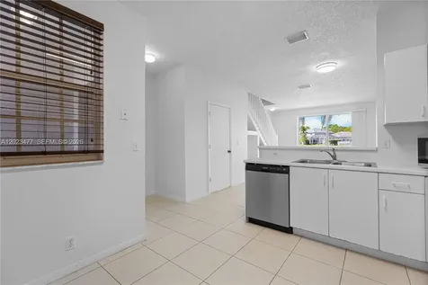 3818 San Simeon Circle Weston FL 33331