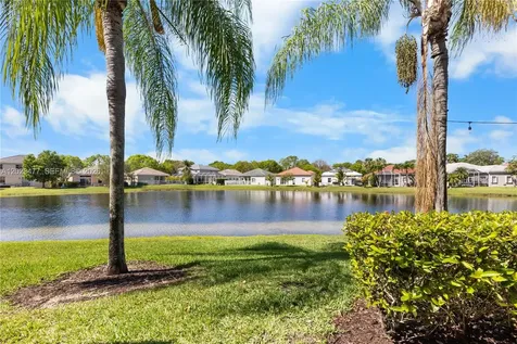 3818 San Simeon Circle Weston FL 33331