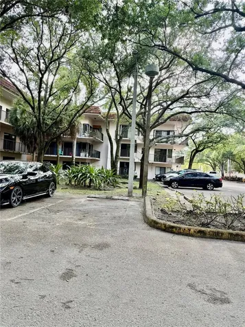 4725 SW 62nd Avenue Davie FL 33314