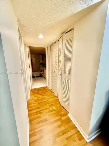 4725 SW 62nd Avenue Davie FL 33314