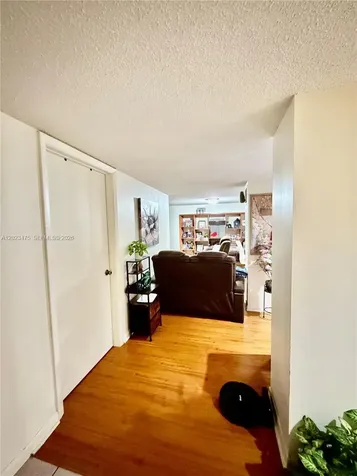 4725 SW 62nd Avenue Davie FL 33314