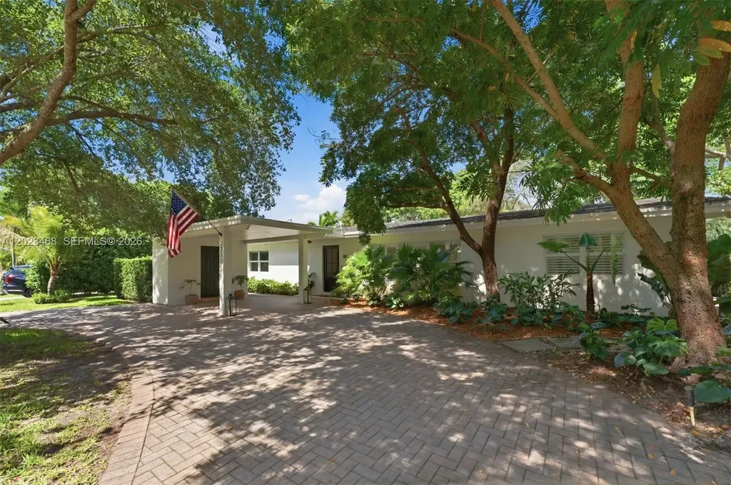 7350 SW 65th Avenue South Miami FL 33143