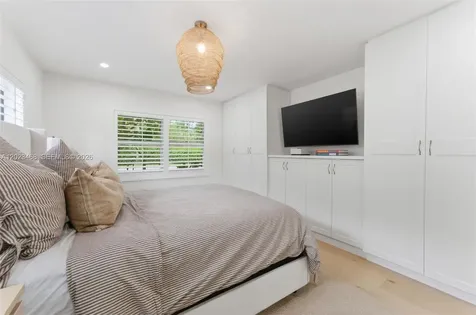 7350 SW 65th Avenue South Miami FL 33143