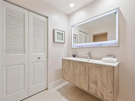 2425 Fisher Island Drive Miami Beach FL 33109