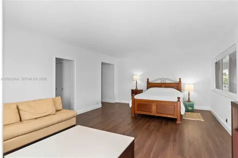 10190 Collins Avenue Bal Harbour FL 33154