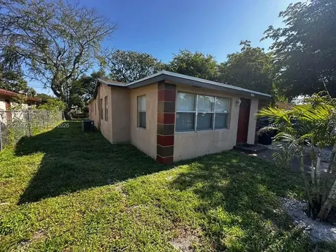 2221 NW 6th Court Fort Lauderdale FL 33311