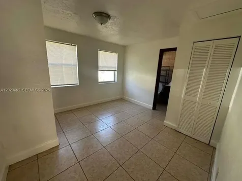 2221 NW 6th Court Fort Lauderdale FL 33311