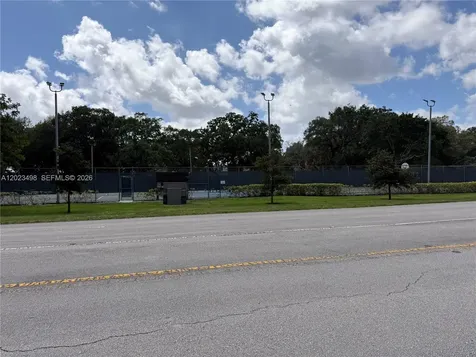 9531 Seagrape Drive Davie FL 33324