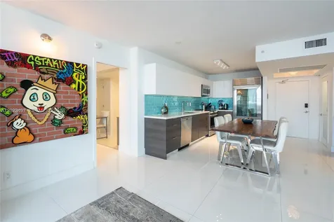 100 Lincoln Road Miami Beach FL 33139