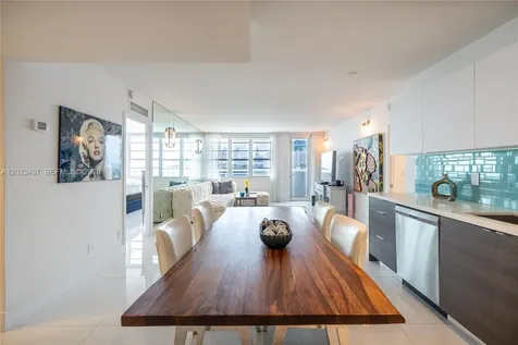 100 Lincoln Road Miami Beach FL 33139