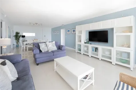 5601 Collins Avenue Miami Beach FL 33140