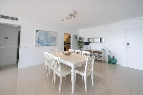 5601 Collins Avenue Miami Beach FL 33140