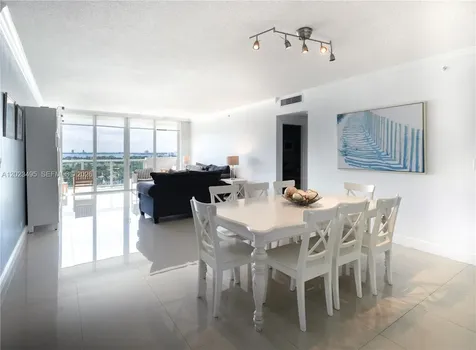 5601 Collins Avenue Miami Beach FL 33140