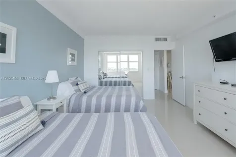 5601 Collins Avenue Miami Beach FL 33140