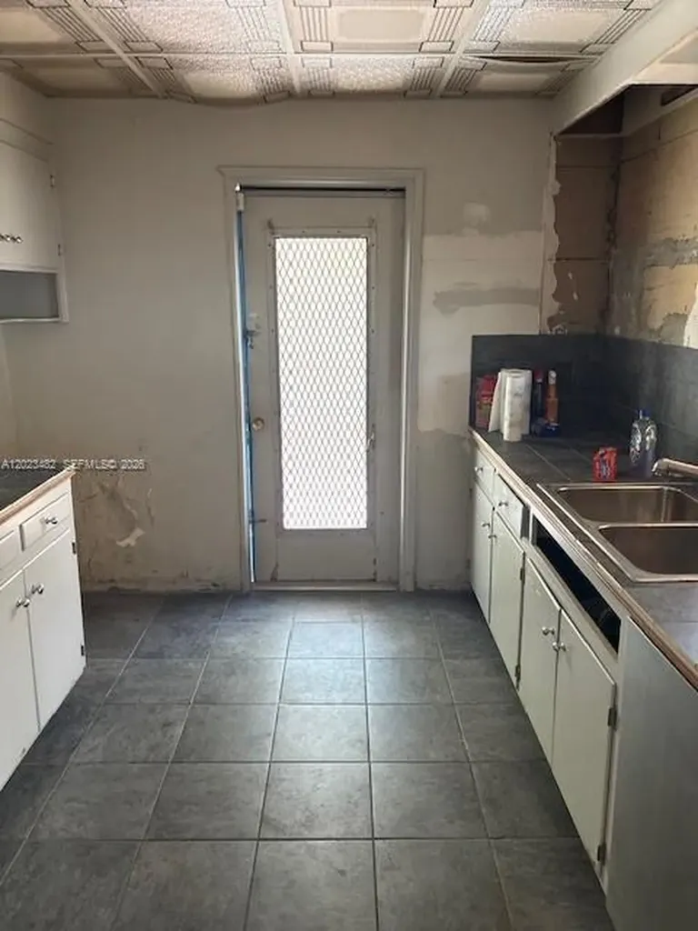 1501 N 16th Court Hollywood FL 33020