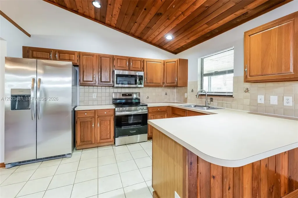 878 Daffodil Drive Wellington FL 33414
