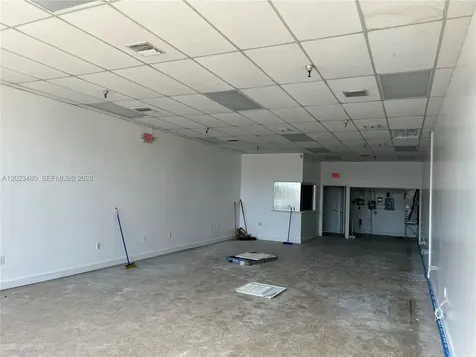 5388 W 16th Avenue Hialeah FL 33012