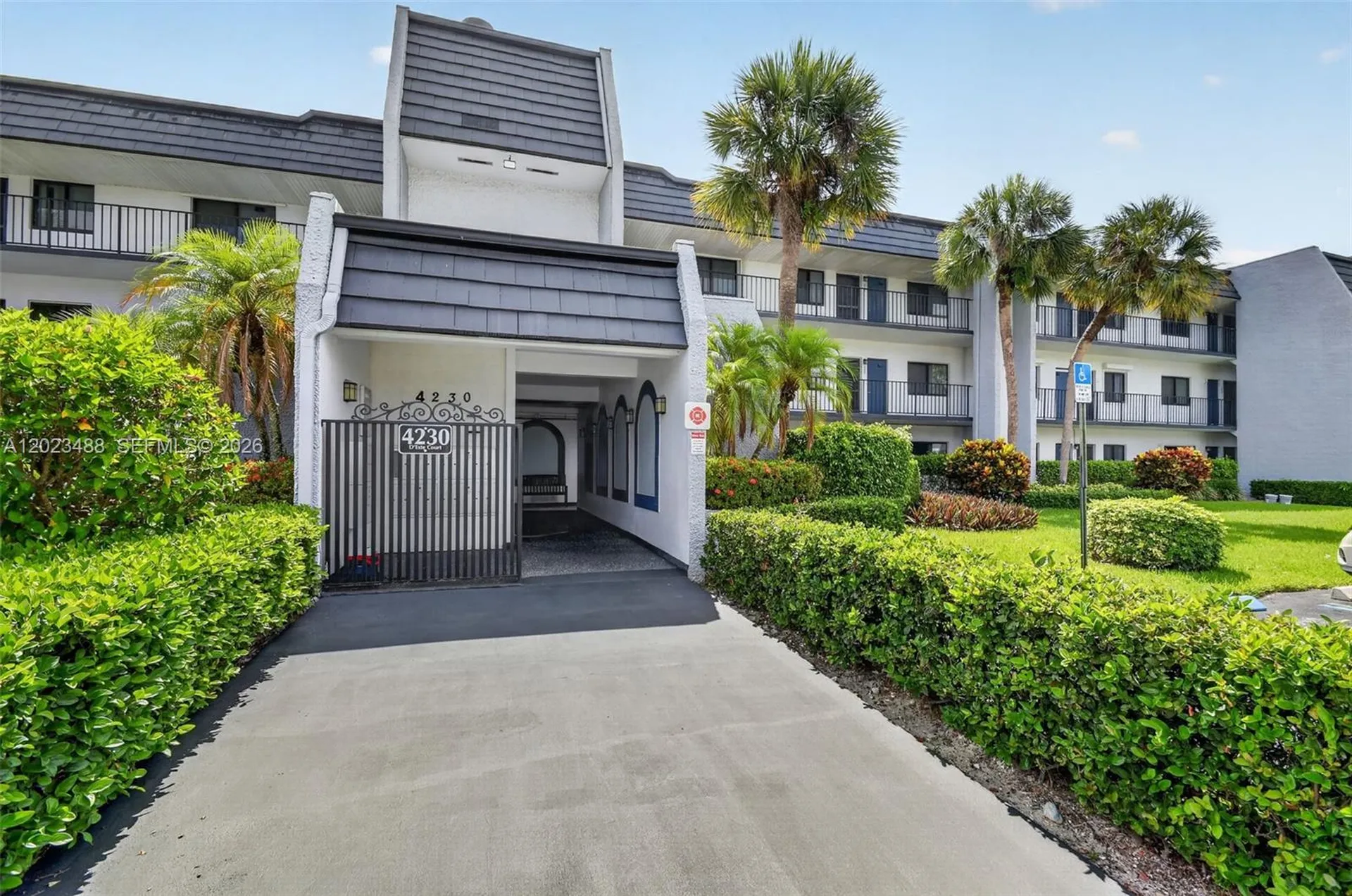 4230 Deste Court Lake Worth FL 33467