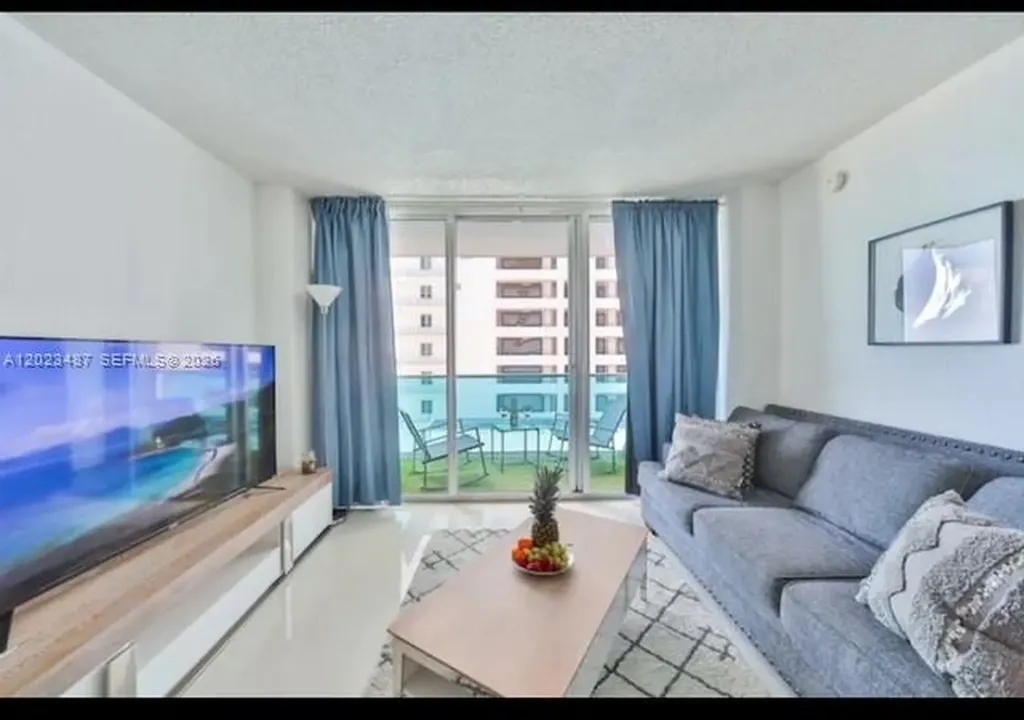 4001 S Ocean Drive Hollywood FL 33019