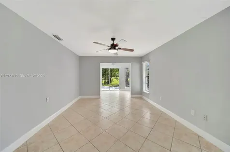 11640 NW 39th Street Coral Springs FL 33065