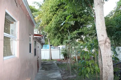 13875 NE 16th Court North Miami FL 33181