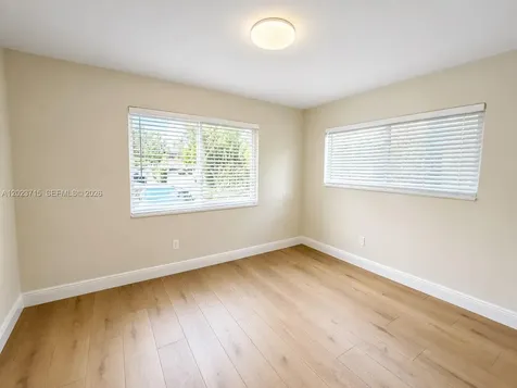4220 SW 14th Street Miami FL 33134