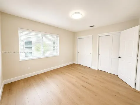 4220 SW 14th Street Miami FL 33134