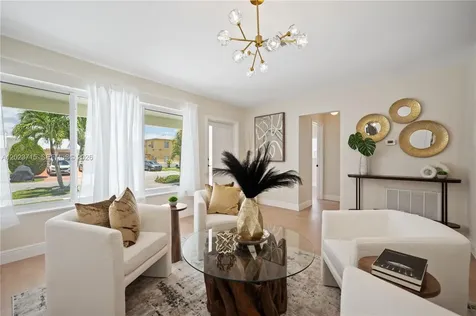4220 SW 14th Street Miami FL 33134
