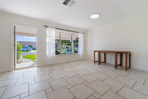 232 SE 6th Street Dania Beach FL 33004