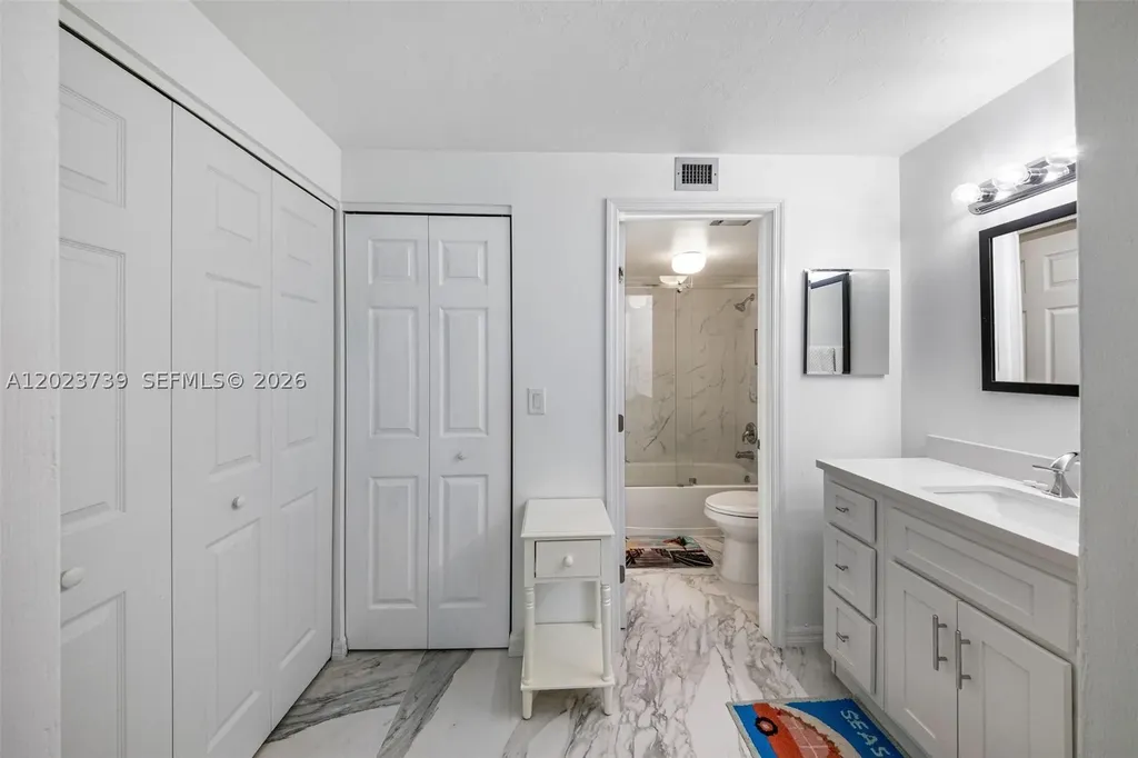 320 Seaview Court Other City - In The State Of Florida FL 34145
