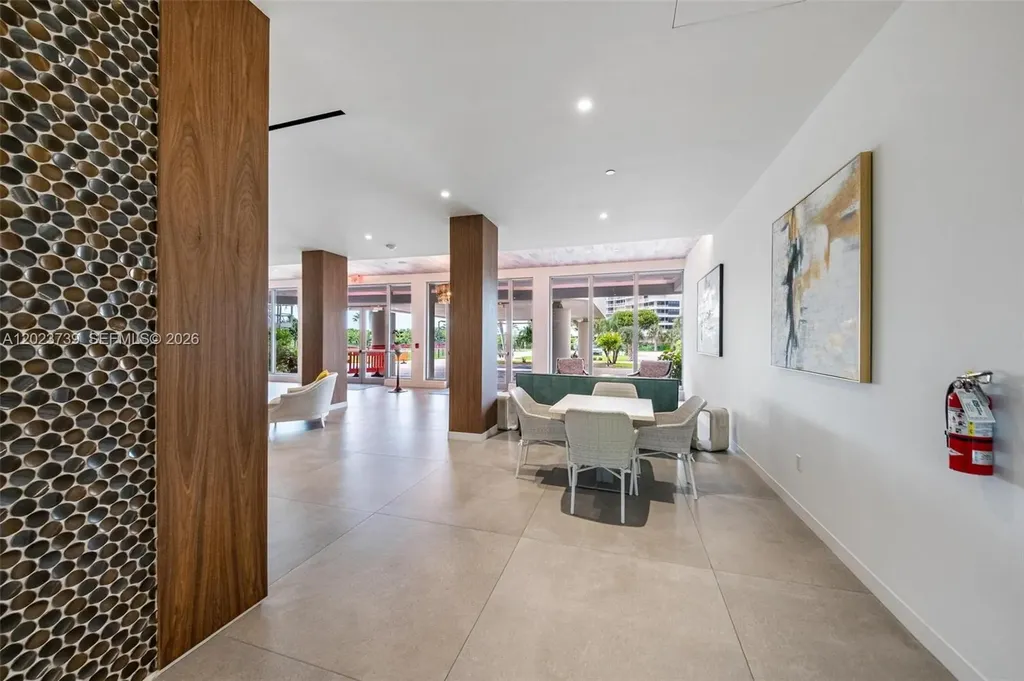 320 Seaview Court Other City - In The State Of Florida FL 34145