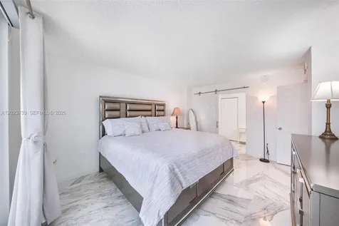 320 Seaview Court Other City - In The State Of Florida FL 34145