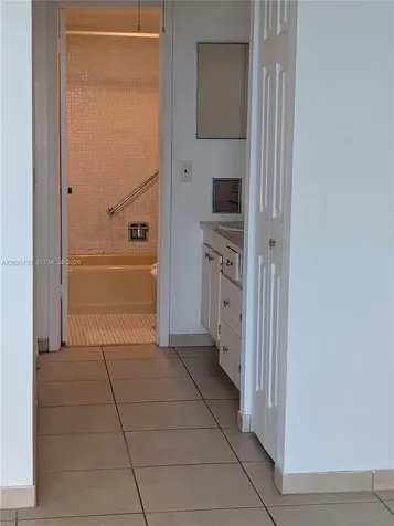 16751 NE 9th Avenue North Miami Beach FL 33162