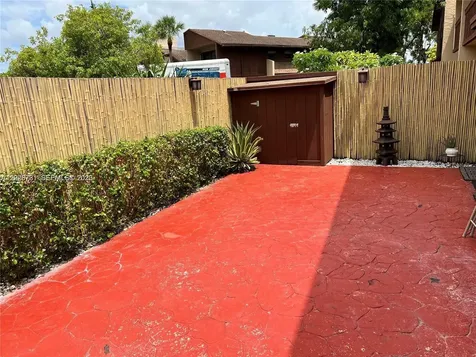 6251 SW 116th Place Miami FL 33173
