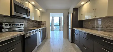 800 Parkview Drive Hallandale Beach FL 33009