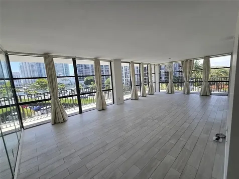800 Parkview Drive Hallandale Beach FL 33009