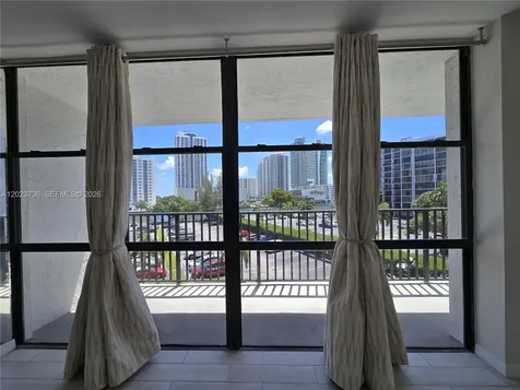 800 Parkview Drive Hallandale Beach FL 33009