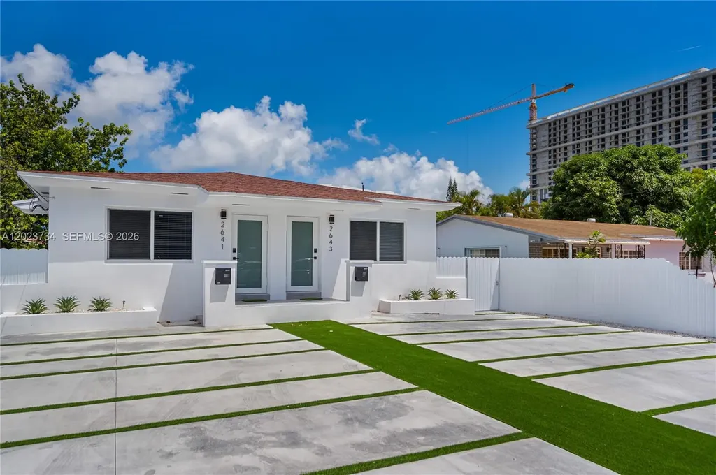 2641 SW 29th Court Miami FL 33133