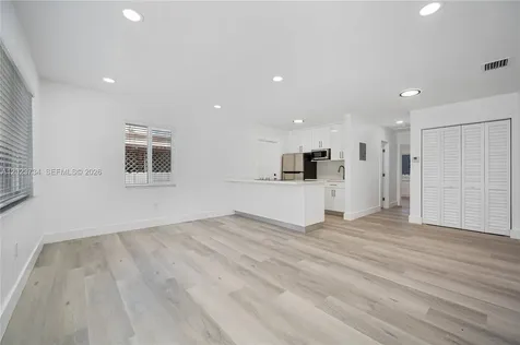 2641 SW 29th Court Miami FL 33133