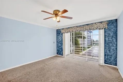 3040 NE 16th Avenue Oakland Park FL 33334