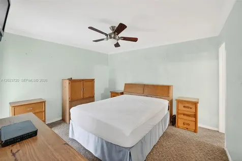 3040 NE 16th Avenue Oakland Park FL 33334