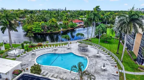 3040 NE 16th Avenue Oakland Park FL 33334