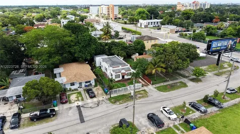 1727 NW 50th Street Miami FL 33142