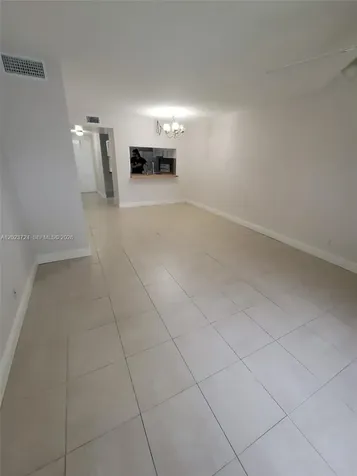 10005 Winding Lake Road Sunrise FL 33351