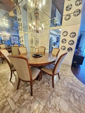 18061 Biscayne Boulevard Aventura FL 33160