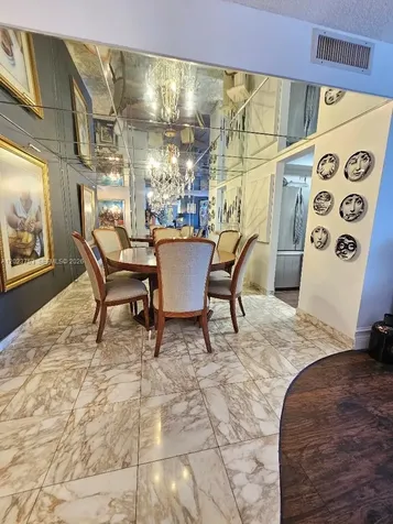18061 Biscayne Boulevard Aventura FL 33160